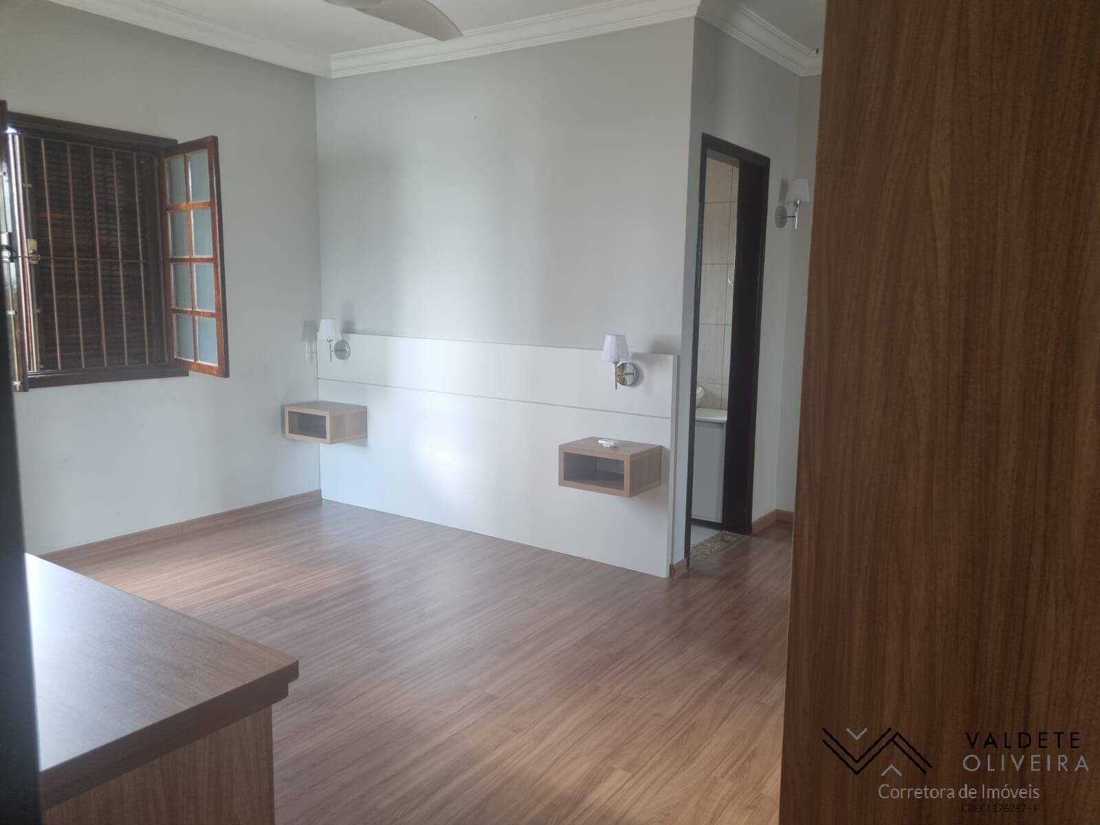 Casa à venda com 3 quartos, 102m² - Foto 19