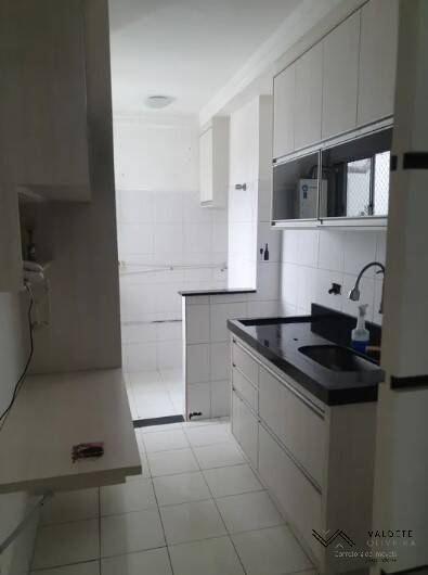 Apartamento à venda com 2 quartos, 60m² - Foto 1