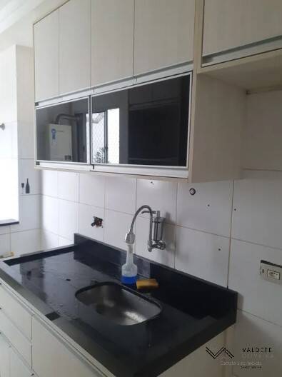 Apartamento à venda com 2 quartos, 60m² - Foto 6