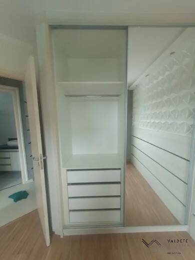 Apartamento à venda com 2 quartos, 60m² - Foto 11