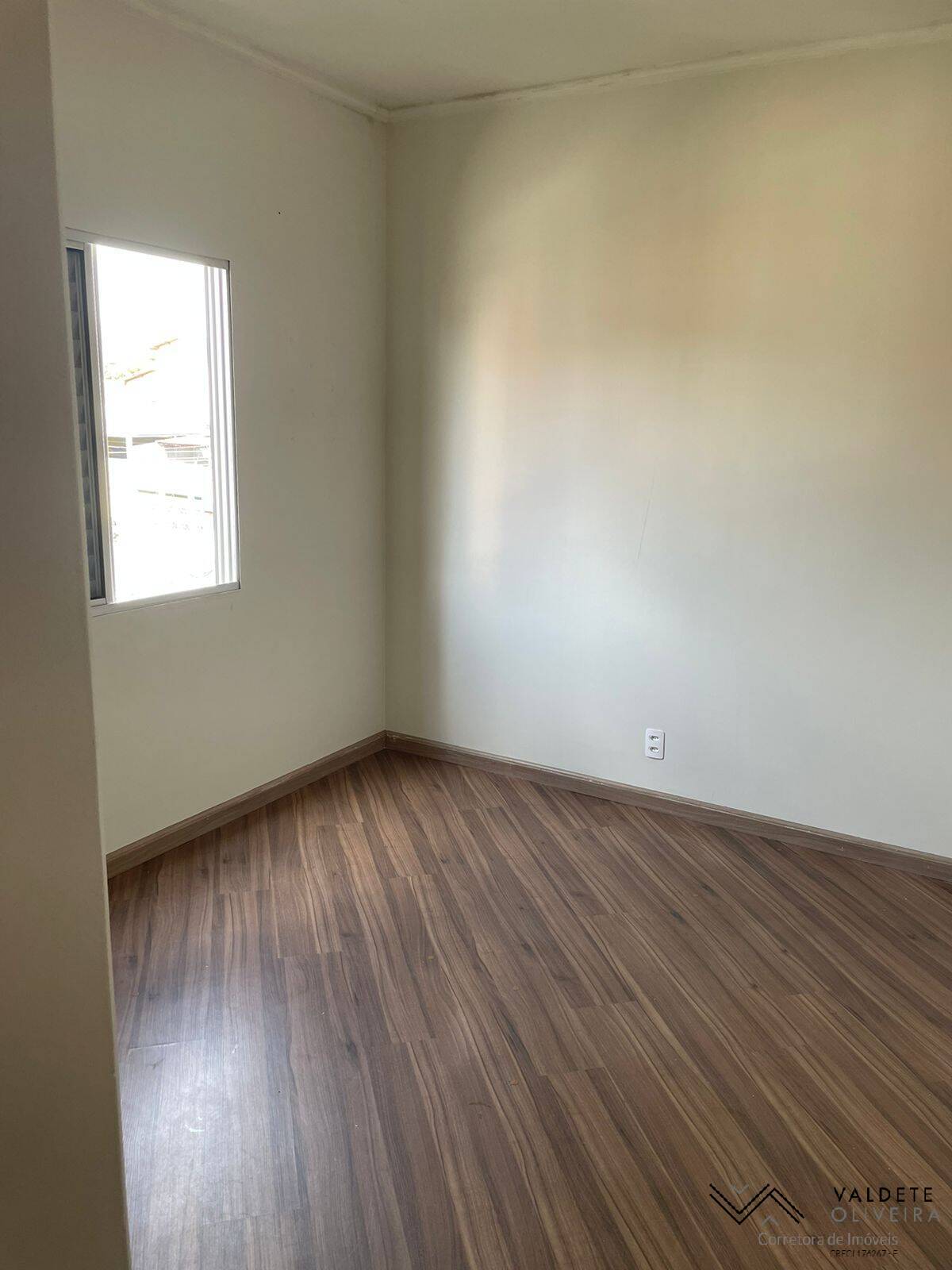 Apartamento à venda com 2 quartos, 65m² - Foto 2