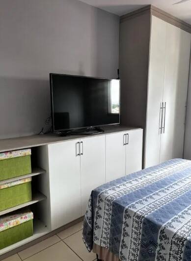 Apartamento à venda com 2 quartos, 74m² - Foto 7