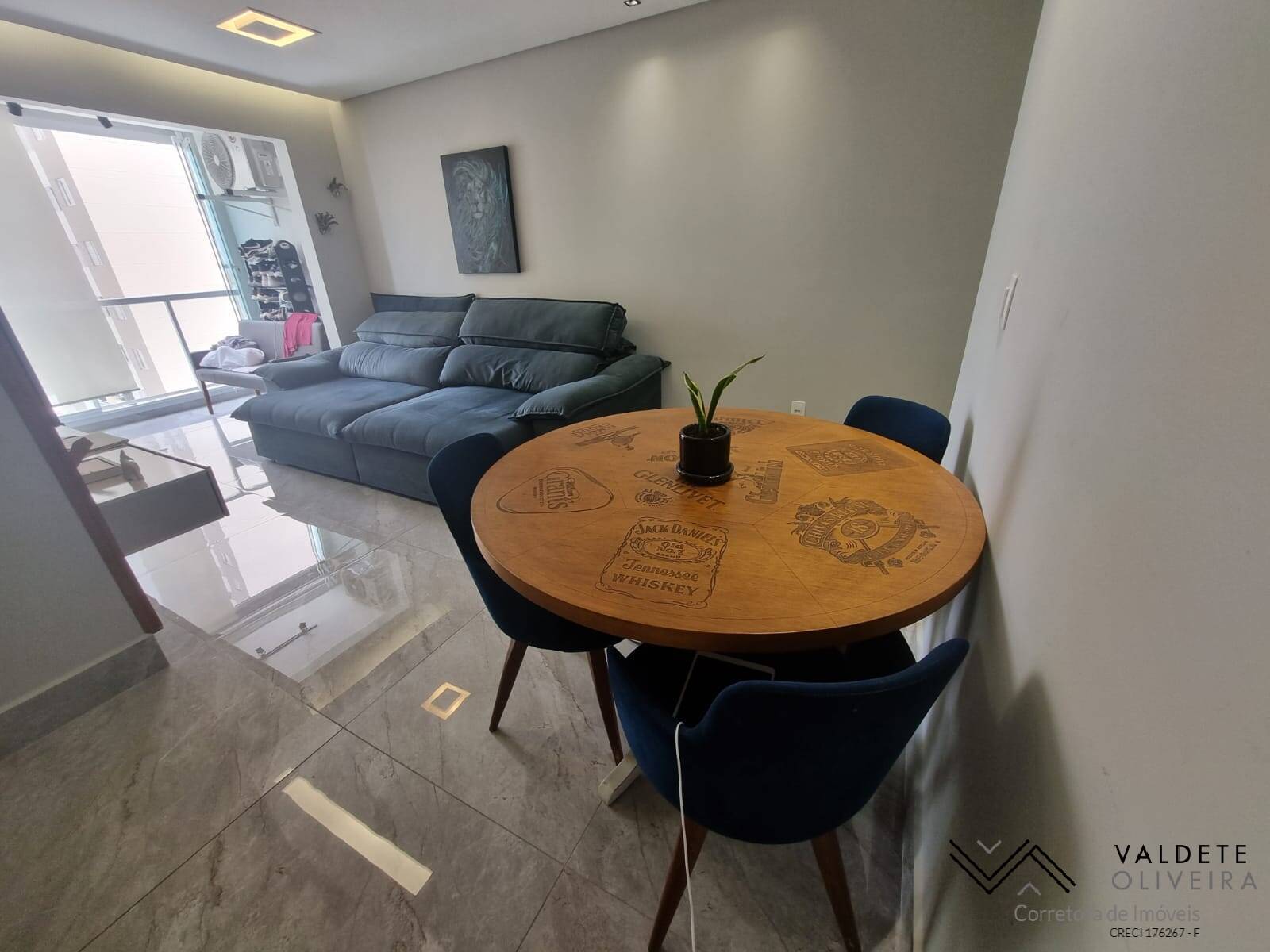 Apartamento à venda com 2 quartos, 75m² - Foto 7