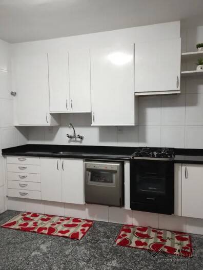 Apartamento à venda com 3 quartos, 134m² - Foto 4