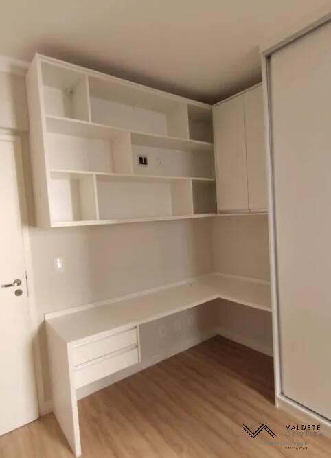 Apartamento à venda com 3 quartos, 108m² - Foto 9