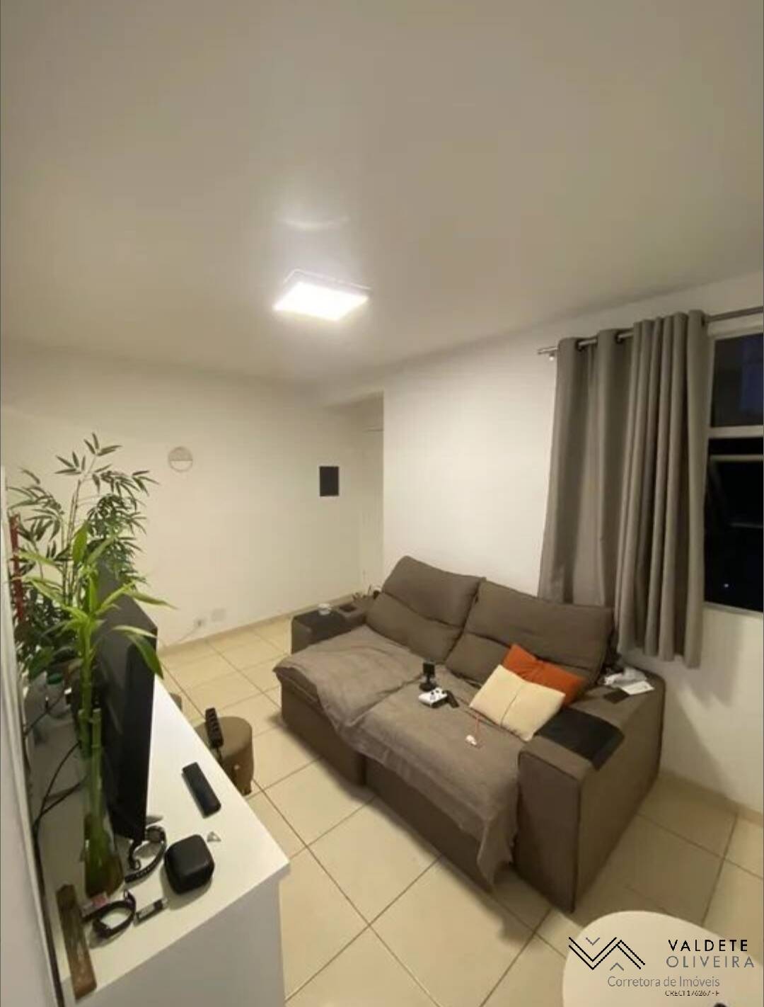 Apartamento à venda com 2 quartos, 45m² - Foto 2