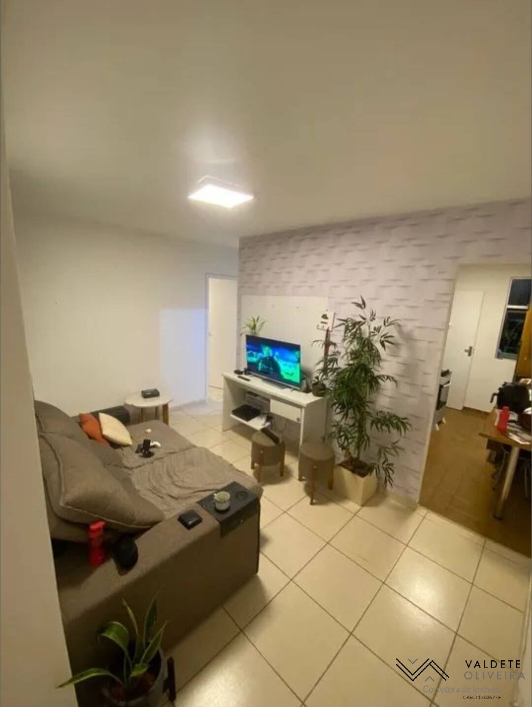 Apartamento à venda com 2 quartos, 45m² - Foto 1