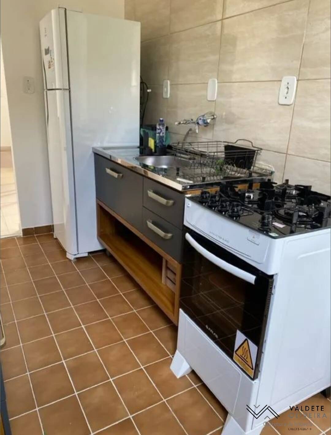 Apartamento à venda com 2 quartos, 45m² - Foto 3