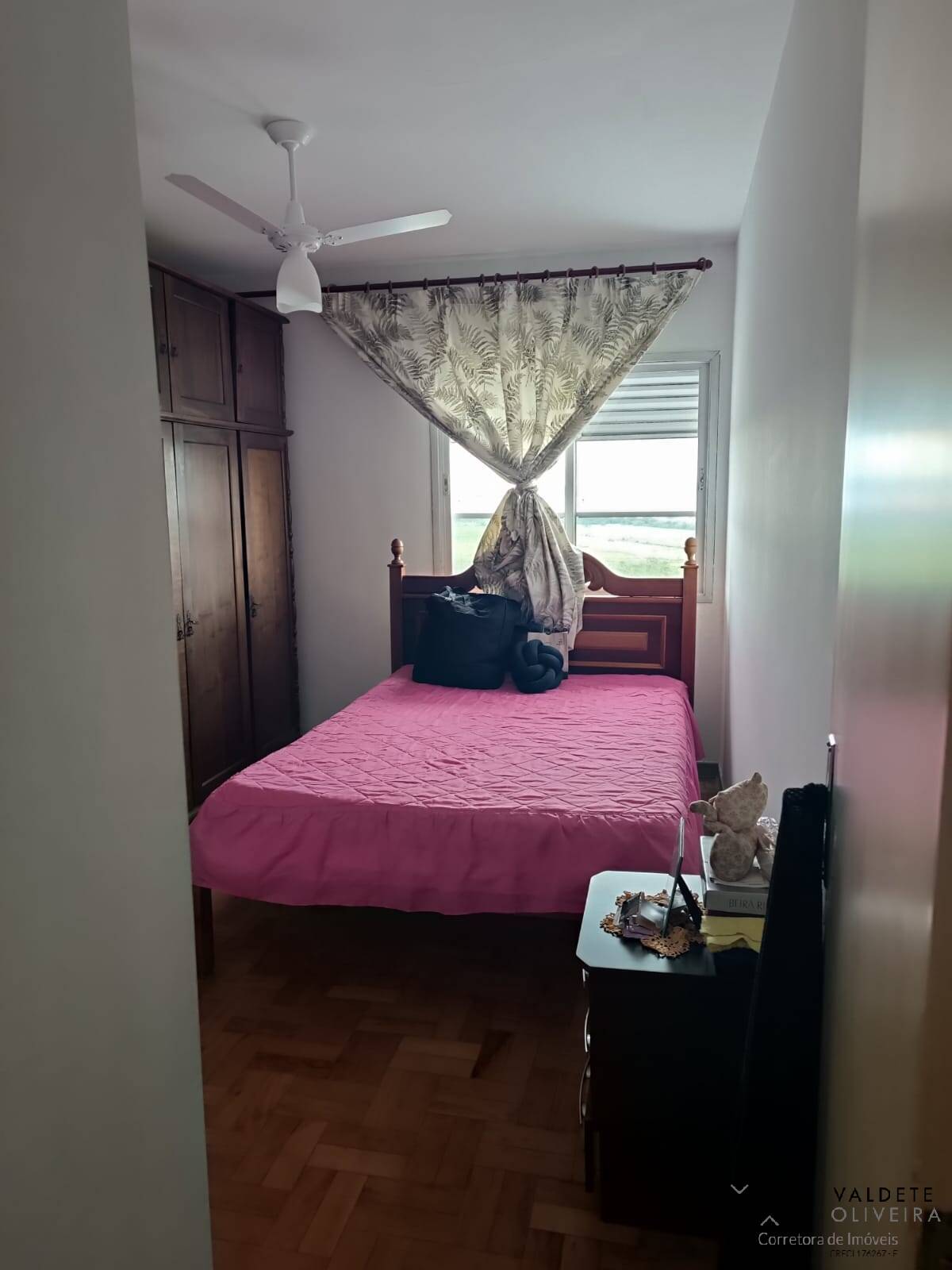 Apartamento à venda com 3 quartos, 115m² - Foto 1