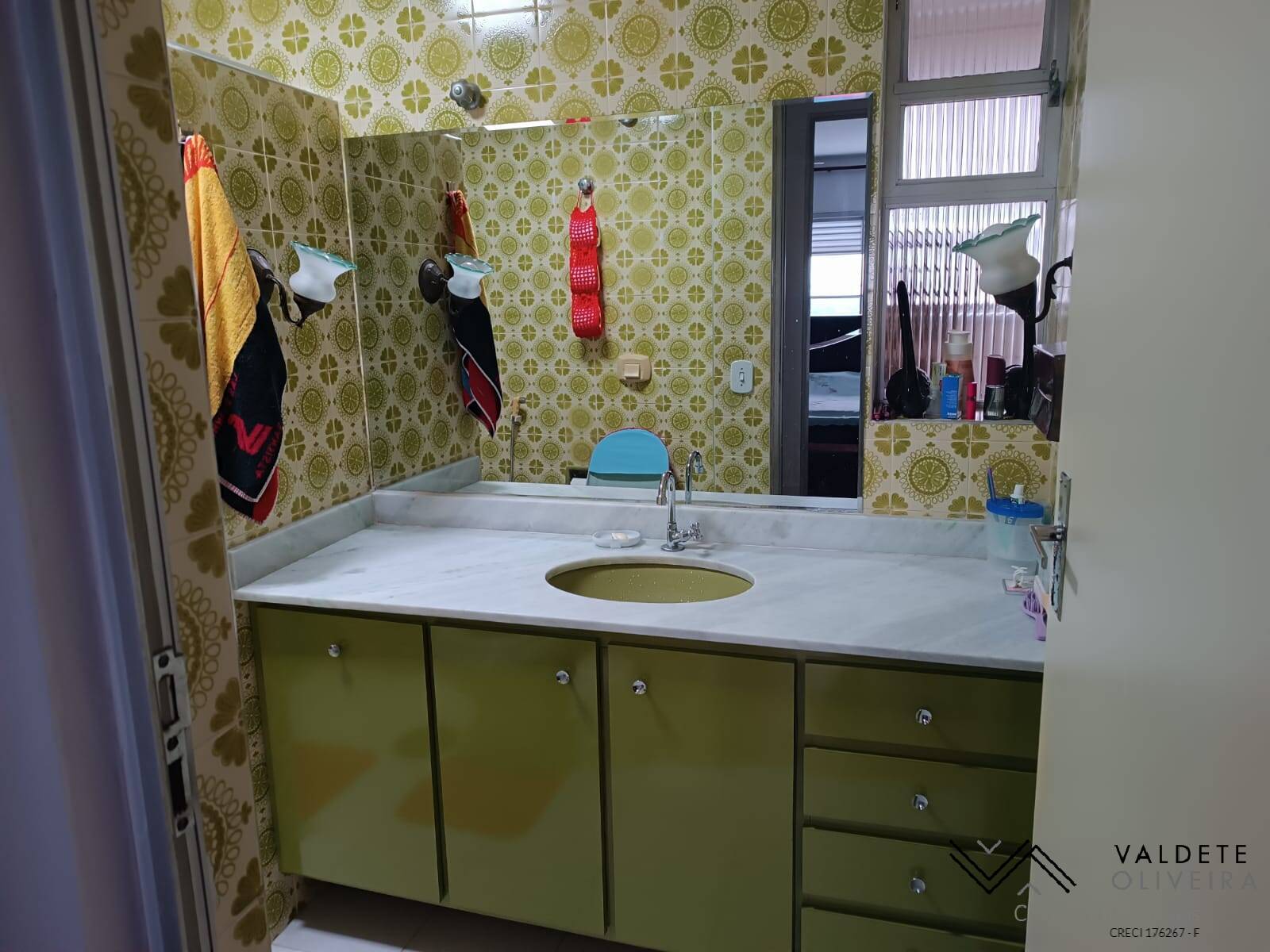 Apartamento à venda com 3 quartos, 115m² - Foto 3