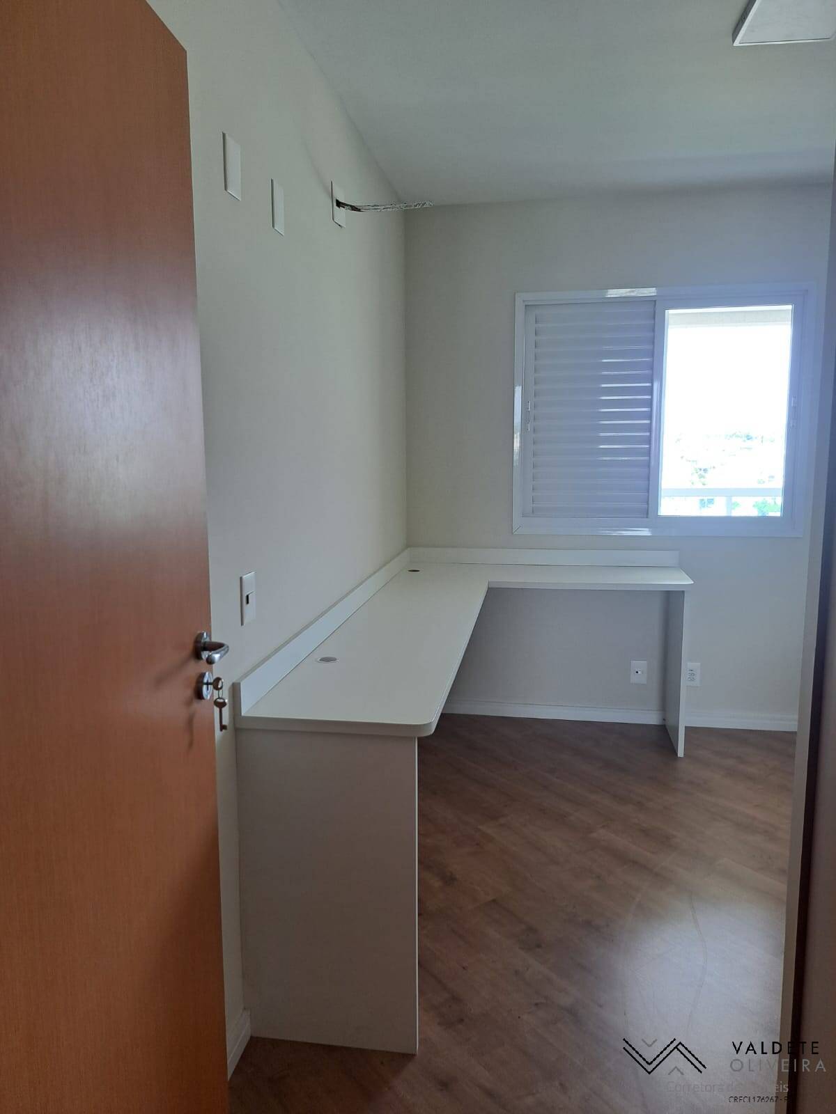 Apartamento à venda com 3 quartos, 106m² - Foto 4