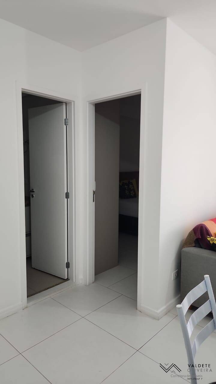 Apartamento à venda com 1 quarto, 33m² - Foto 8