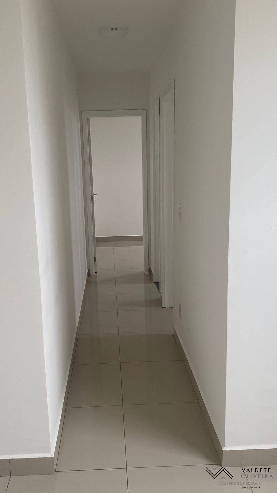 Apartamento à venda com 2 quartos, 44m² - Foto 3