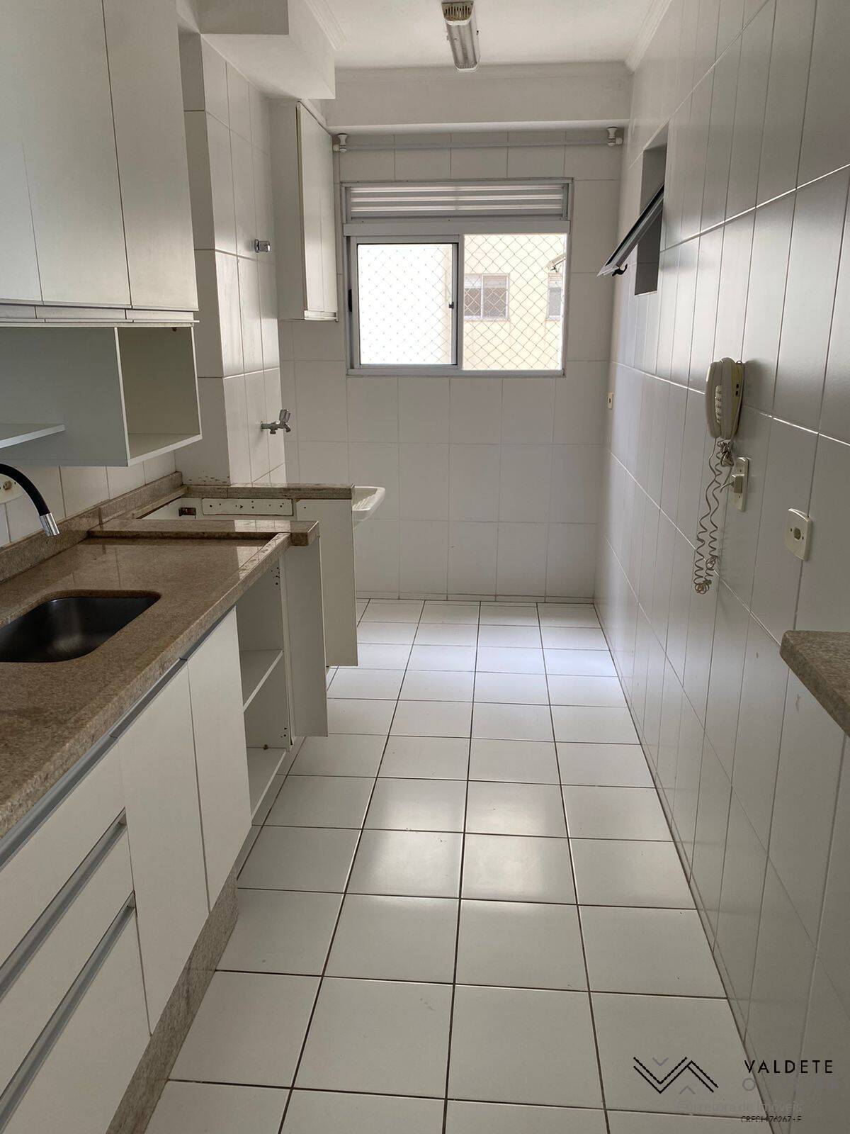 Apartamento à venda com 3 quartos, 61m² - Foto 6