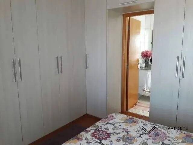 Apartamento à venda com 3 quartos, 95m² - Foto 4