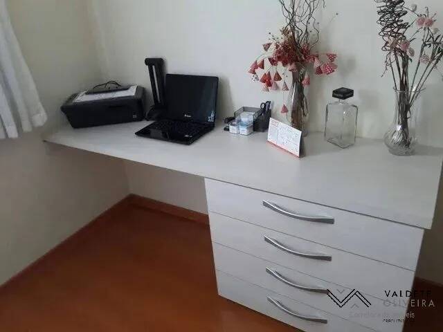 Apartamento à venda com 3 quartos, 95m² - Foto 3