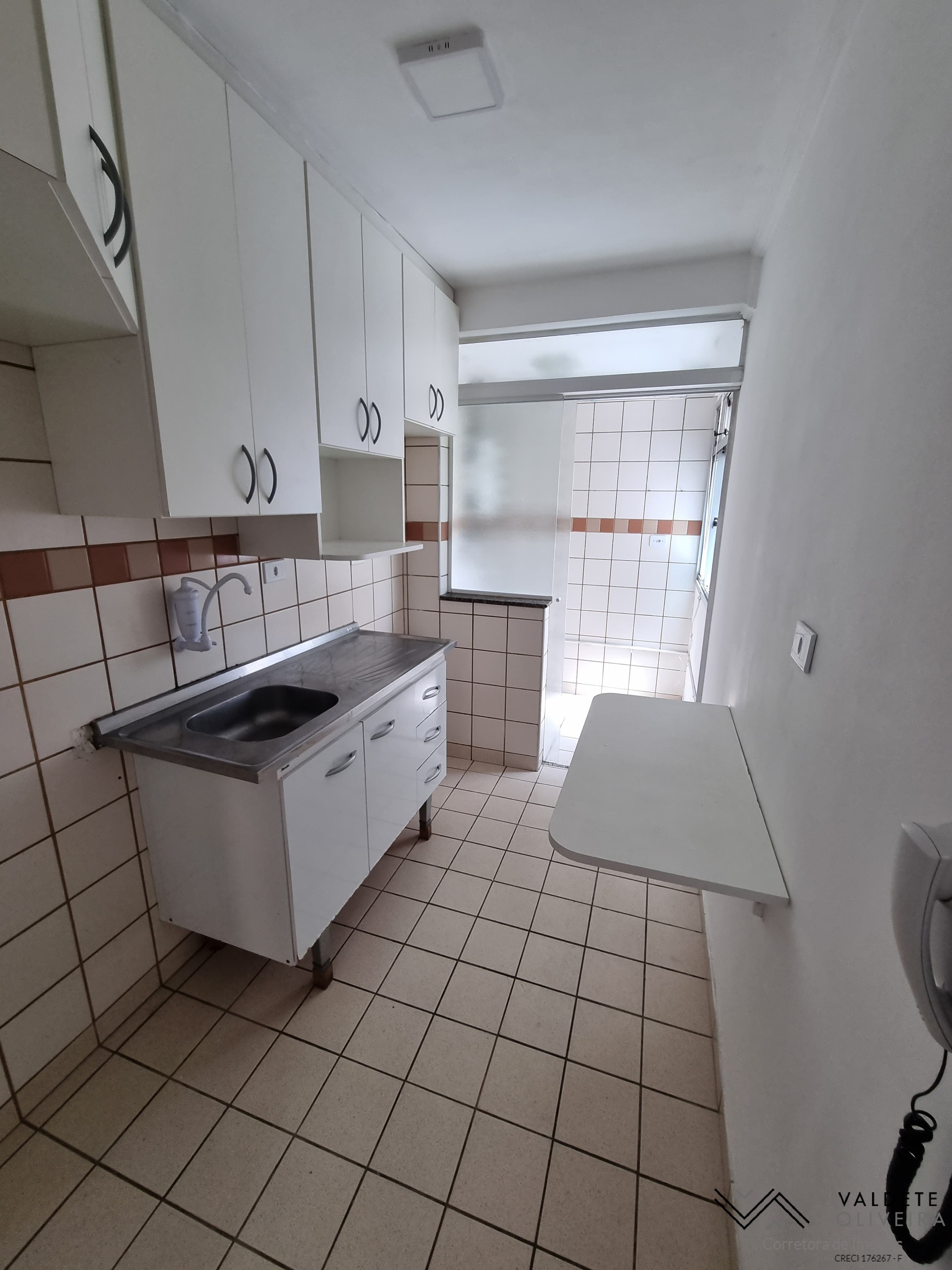 Apartamento à venda com 2 quartos, 64m² - Foto 6