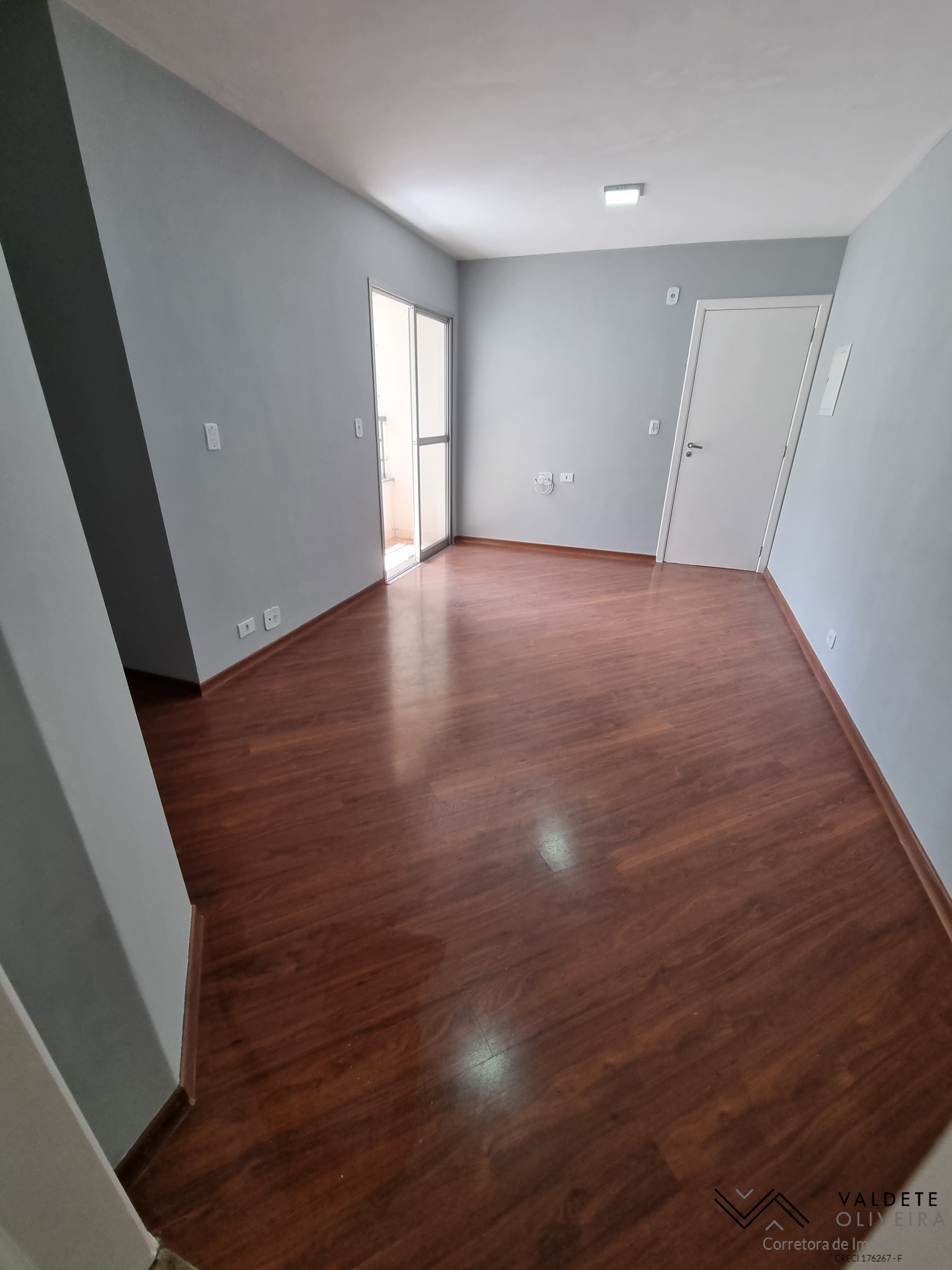 Apartamento à venda com 2 quartos, 64m² - Foto 7