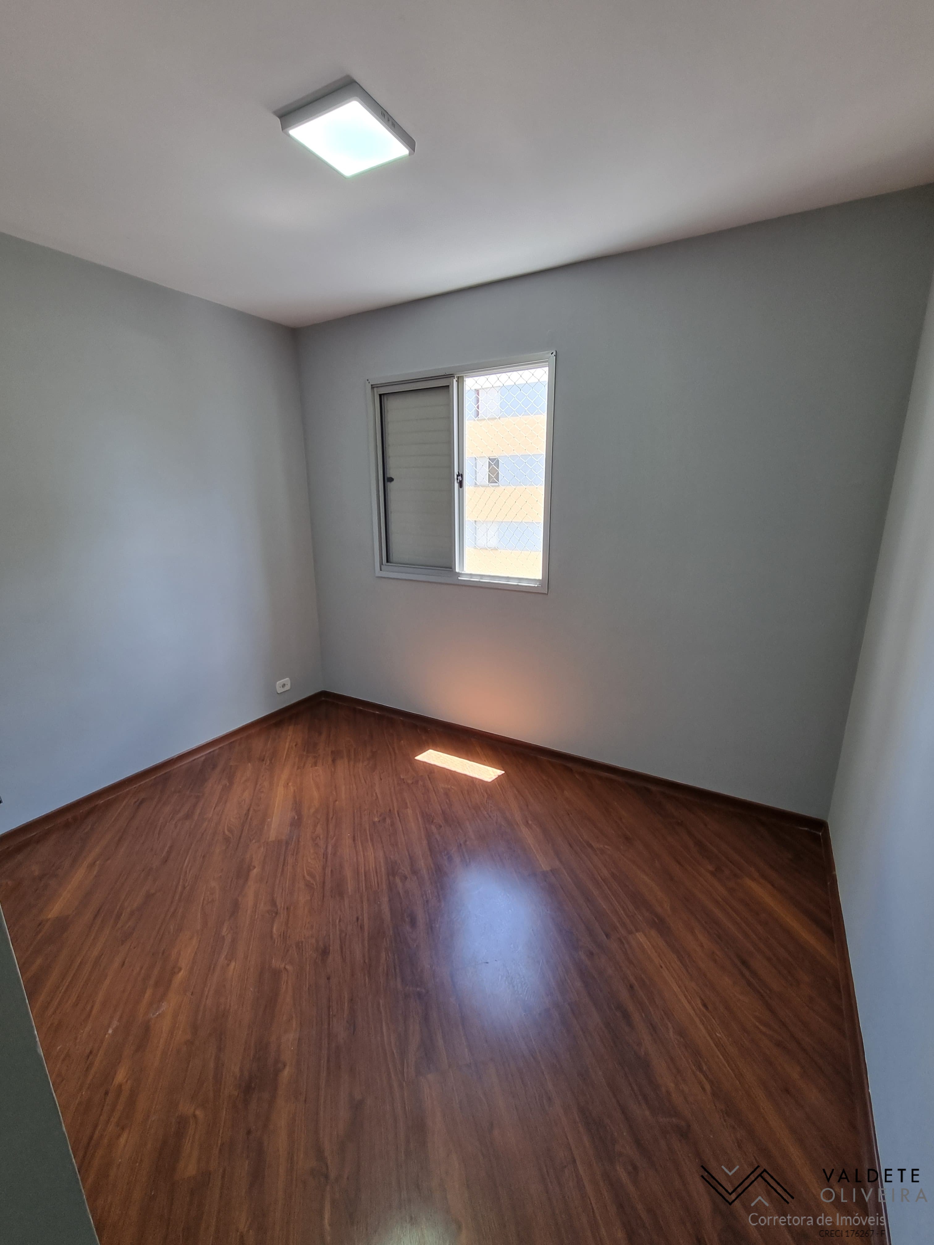 Apartamento à venda com 2 quartos, 64m² - Foto 10