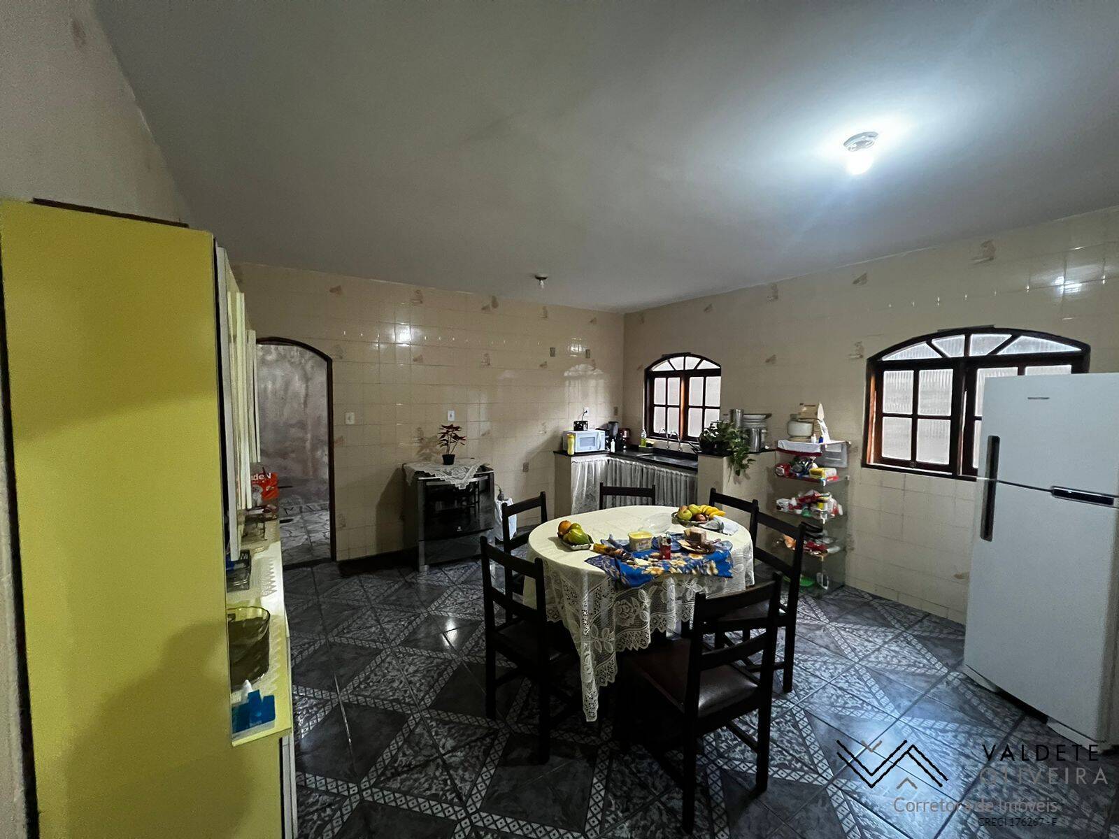 Casa à venda com 3 quartos, 150m² - Foto 9