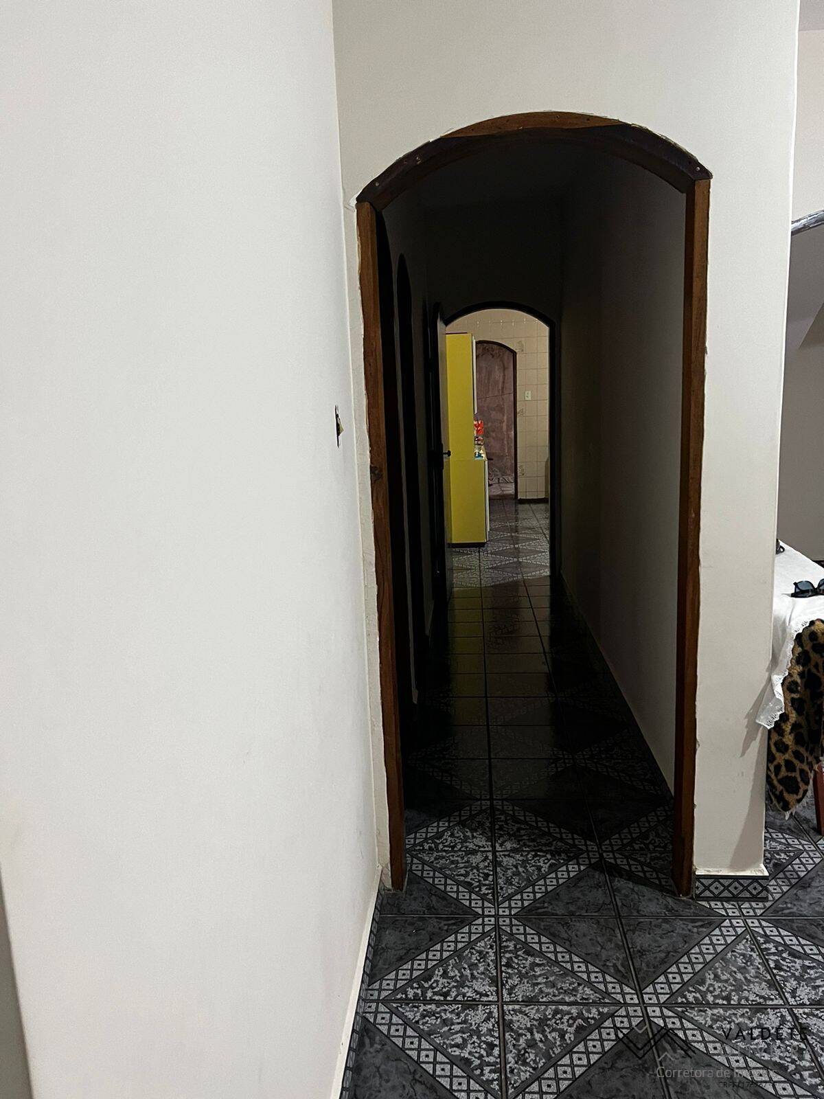 Casa à venda com 3 quartos, 150m² - Foto 11