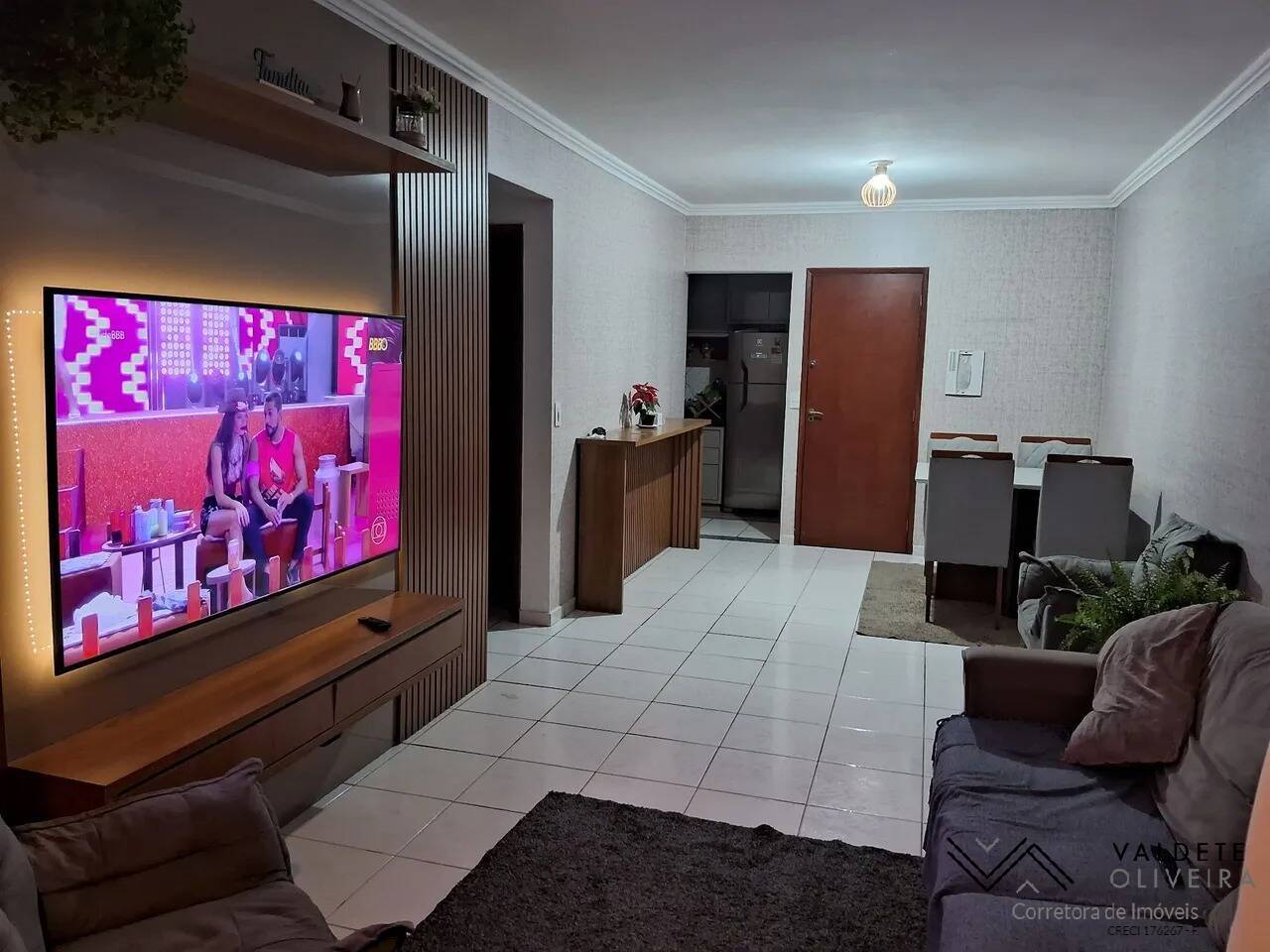 Apartamento à venda com 2 quartos, 70m² - Foto 5