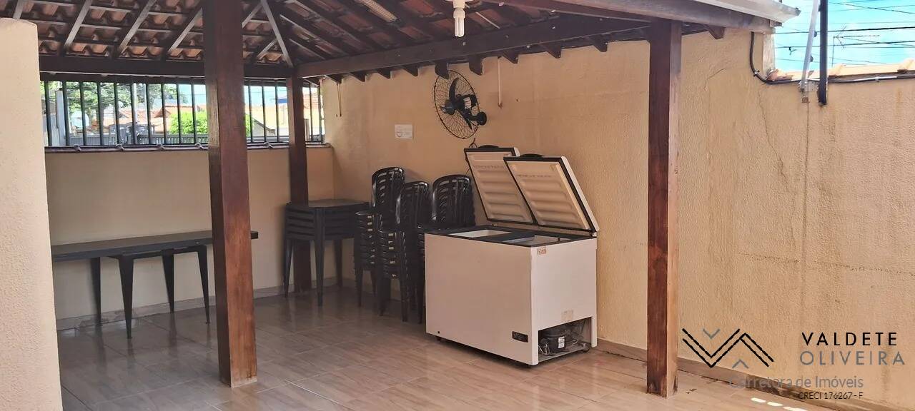 Apartamento à venda com 2 quartos, 70m² - Foto 13