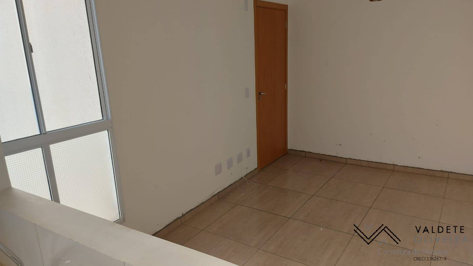 Apartamento à venda com 2 quartos, 44m² - Foto 3