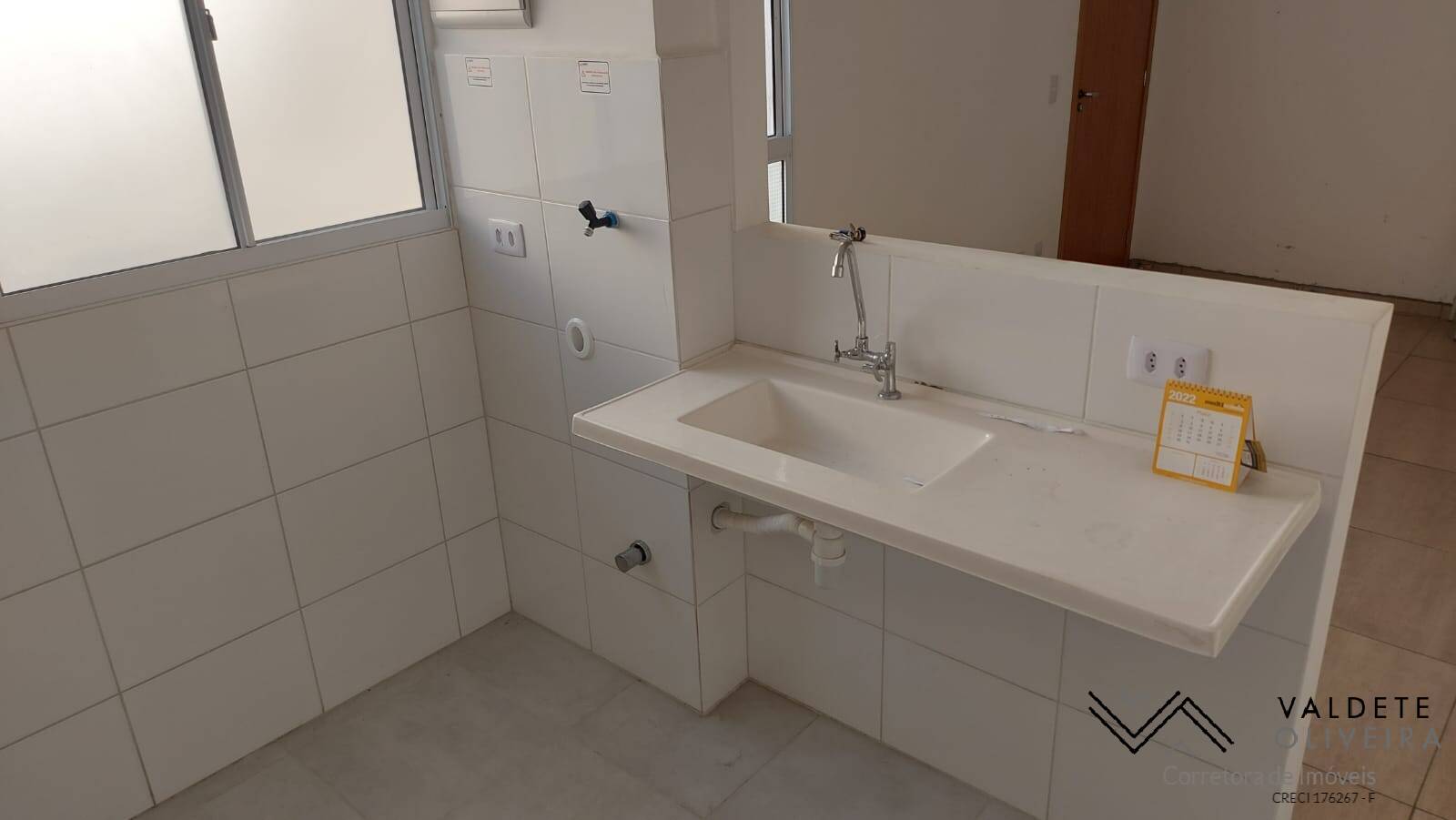 Apartamento à venda com 2 quartos, 44m² - Foto 6