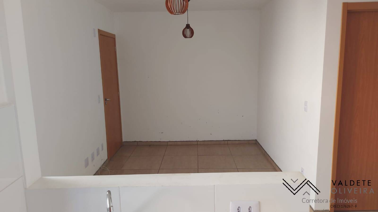 Apartamento à venda com 2 quartos, 44m² - Foto 9