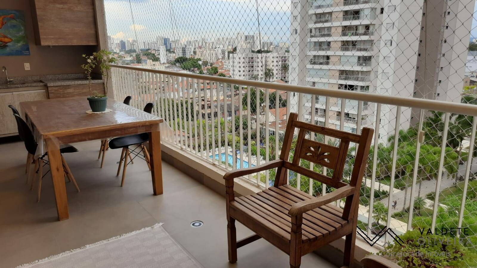 Apartamento à venda com 3 quartos, 142m² - Foto 3