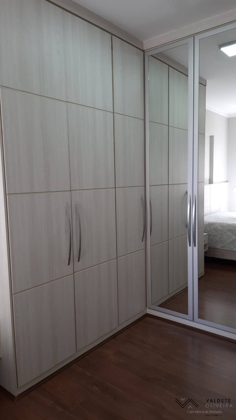 Apartamento à venda com 3 quartos, 142m² - Foto 9