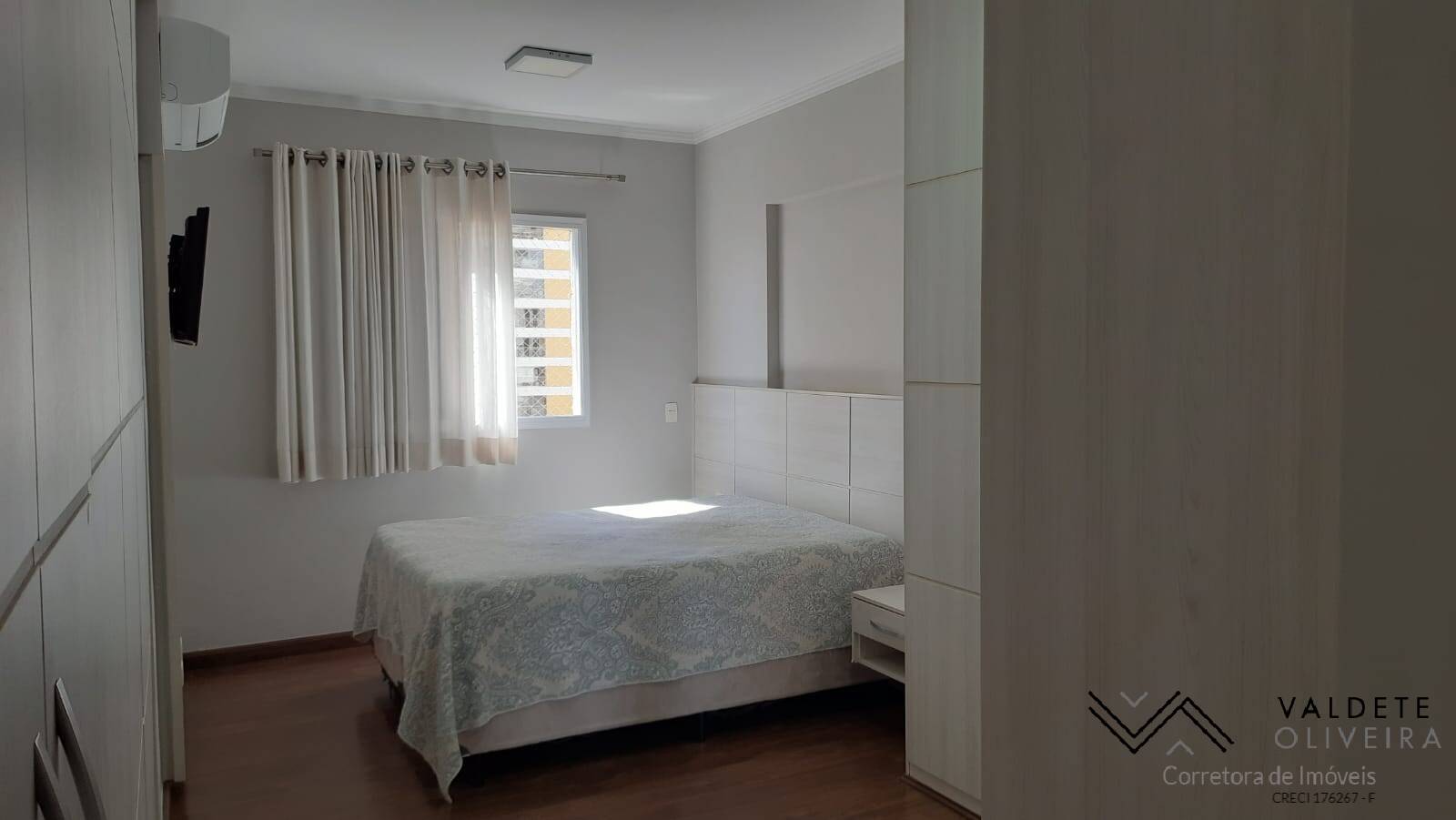 Apartamento à venda com 3 quartos, 142m² - Foto 11