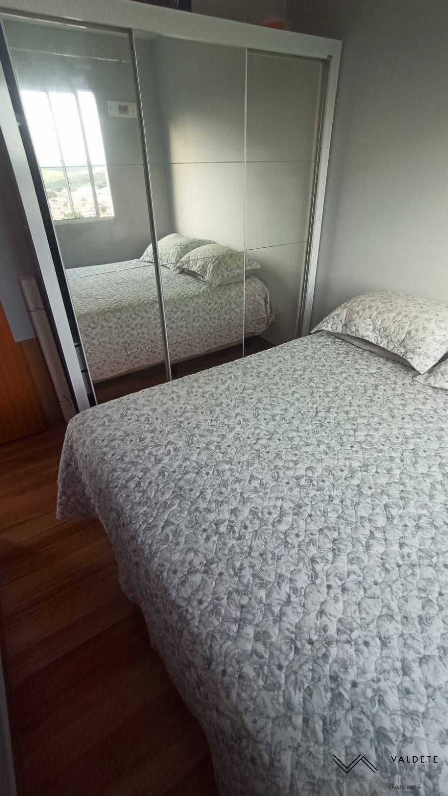 Apartamento à venda com 2 quartos, 43m² - Foto 2