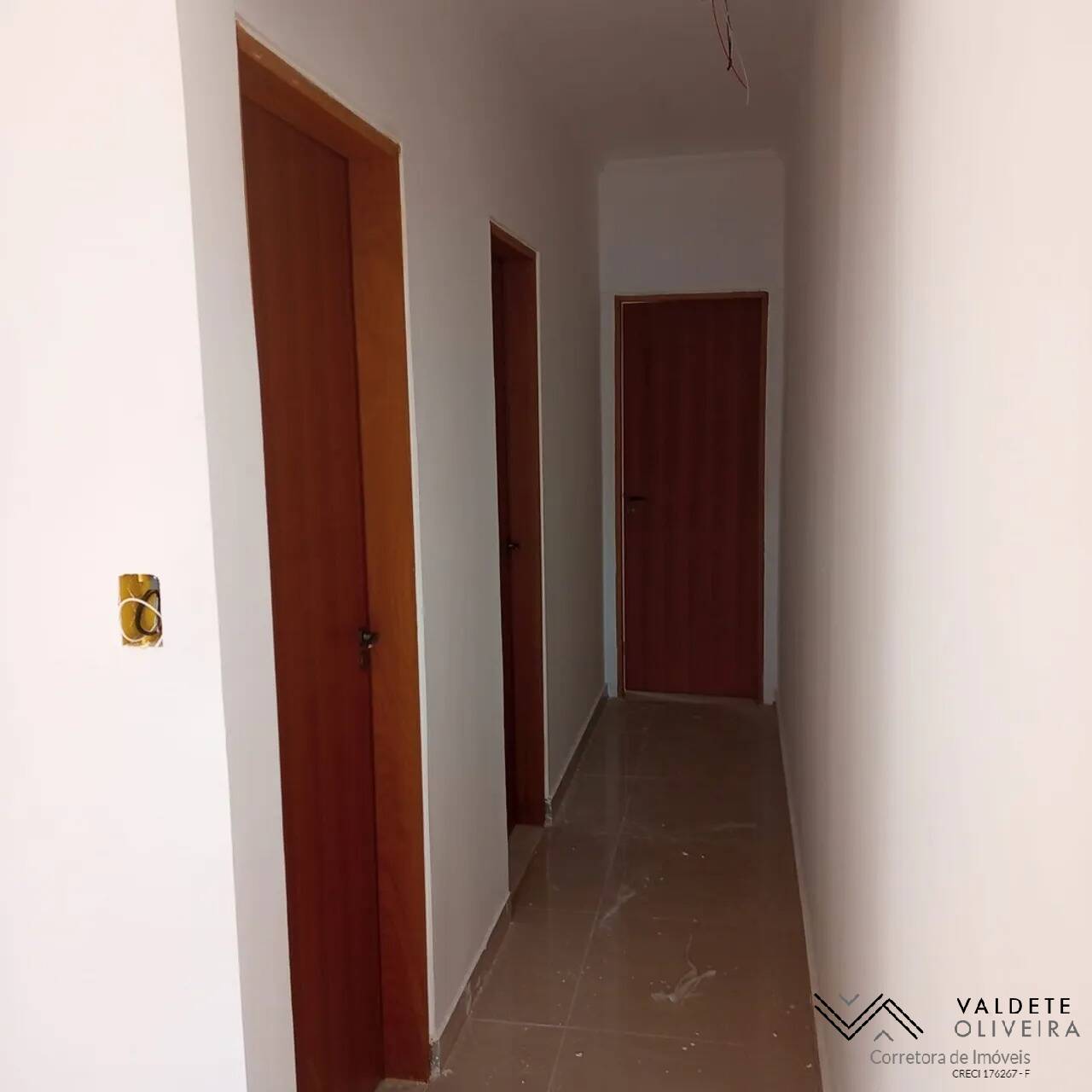 Casa à venda com 2 quartos, 76m² - Foto 13