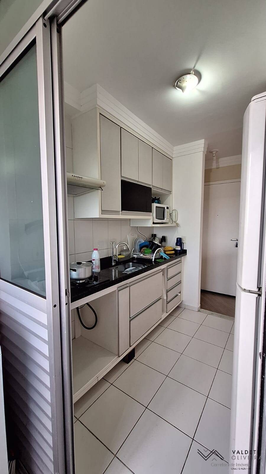 Apartamento à venda com 2 quartos, 52m² - Foto 3