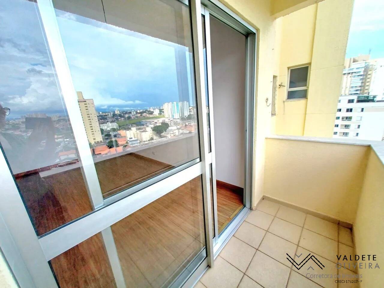 Apartamento à venda com 3 quartos, 65m² - Foto 8