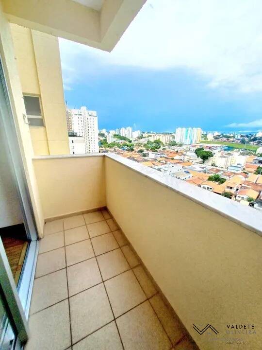 Apartamento à venda com 3 quartos, 65m² - Foto 1