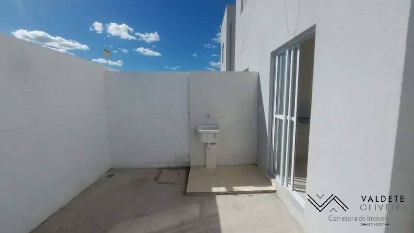 Sobrado à venda com 2 quartos, 67m² - Foto 3