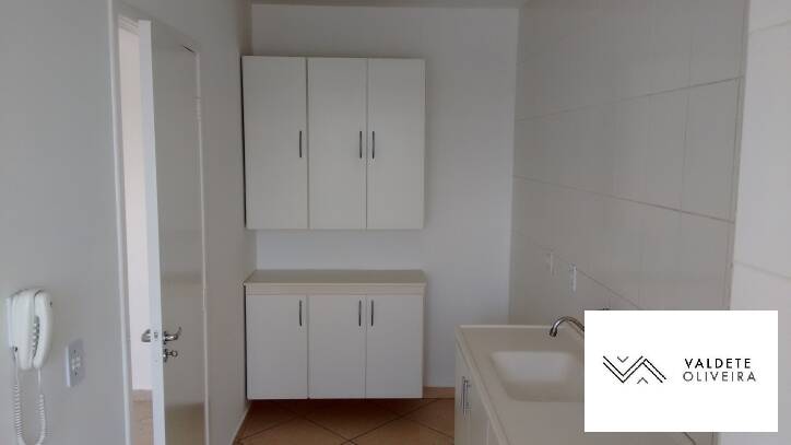 Apartamento à venda com 2 quartos, 48m² - Foto 2